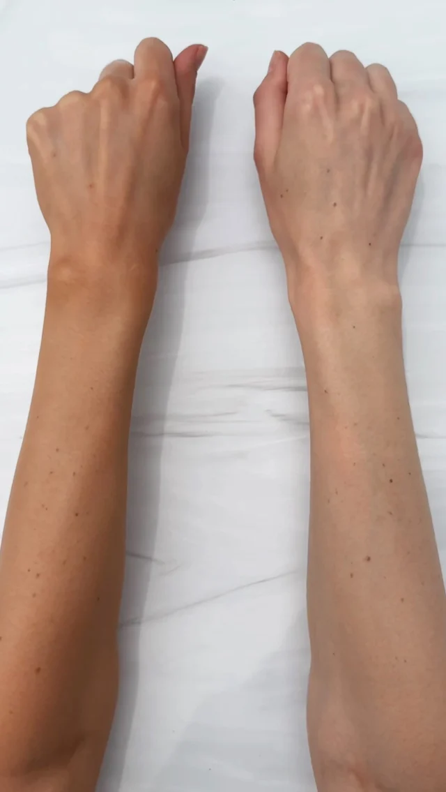 The most natural #MineTanResults 🙌

Our Olive Self Tan Foam enhances your skin’s deepest tones, capturing your natural color and amplifying it with super dark, rich results 😍💕